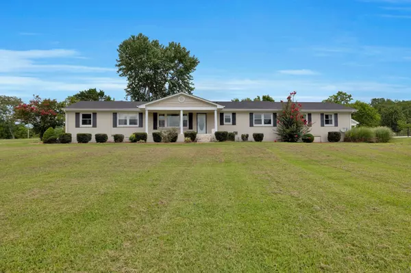 Lewisburg, TN 37091,1666 Fayetteville Hwy