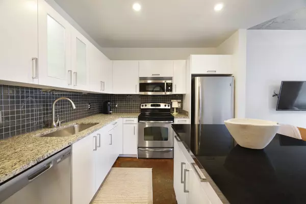 Nashville, TN 37203,600 12th Ave #S #507