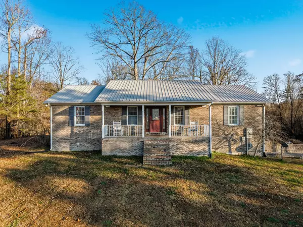 450 Poss Rd, Smithville, TN 37166