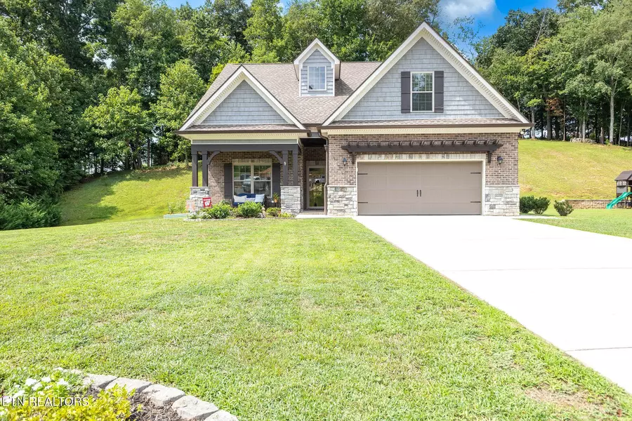 2216 Old Hickory Lane, Lenoir City, TN 37772