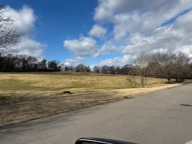 Mount Juliet, TN 37122,2905 N Mount Juliet Rd