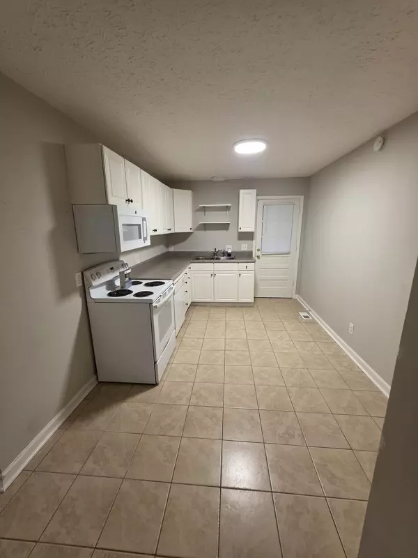 Murfreesboro, TN 37130,1123 Palmer Dr