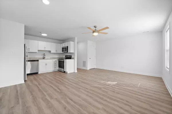 Clarksville, TN 37043,2907 Ashland City Rd #105