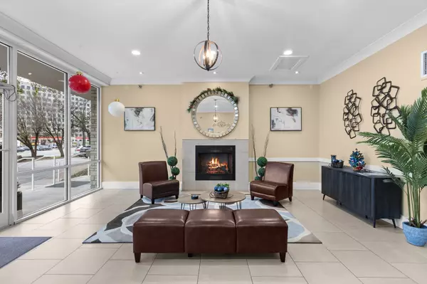 Nashville, TN 37203,3415 West End Ave #608