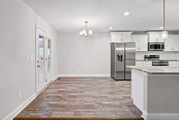 Clarksville, TN 37042,1304 Apple Blossom Rd