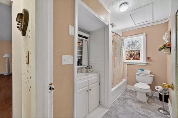 Sparta, TN 38583,7 Marshall St