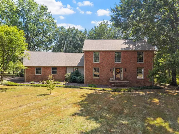 Hopkinsville, KY 42240,3058 Cox Mill Rd