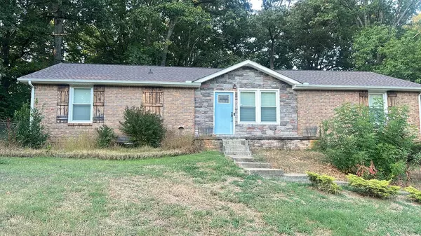249 Dean Rd, Clarksville, TN 37040