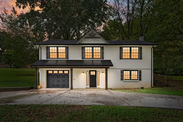 Clarksville, TN 37040,556 Briarwood Ct