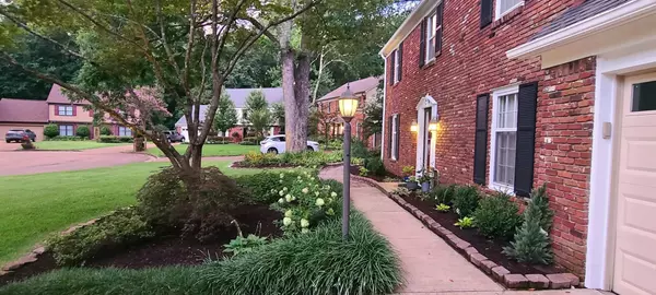 Memphis, TN 38138,7237 CREATHWOOD CV