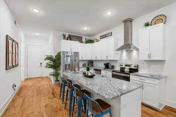 Nashville, TN 37216,4810 Gallatin Pike #104