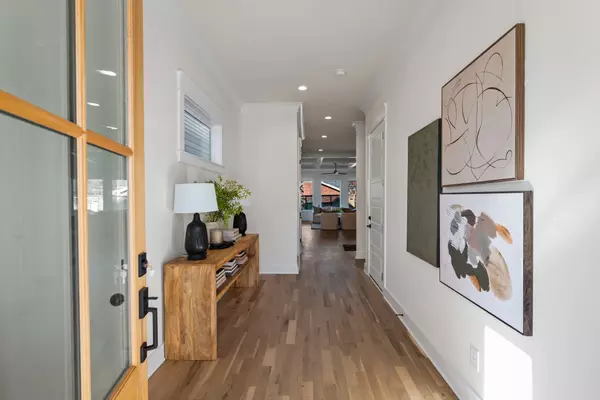 Nashville, TN 37209,6103 Henry Ford Dr