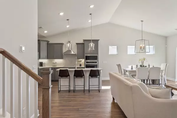 Madison, TN 37115,1234 Riverview Run