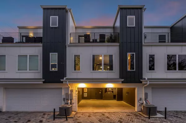 1016 W Kirkland Ave #C, Nashville, TN 37216