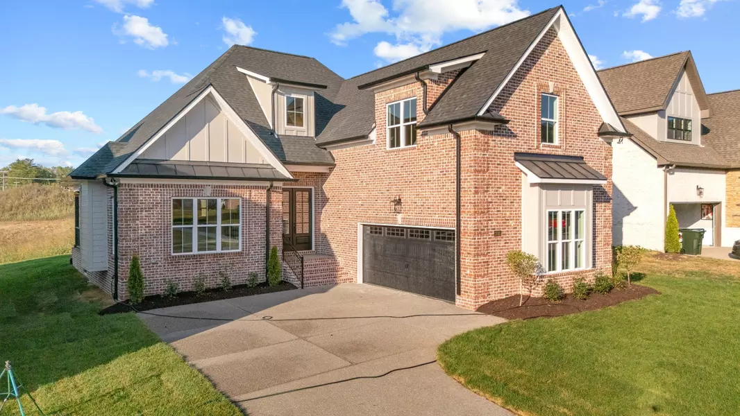 2021 WT Chandler Blvd #57, Gallatin, TN 37066