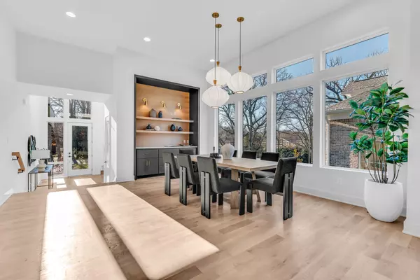 Nashville, TN 37215,2048 Castleman Dr