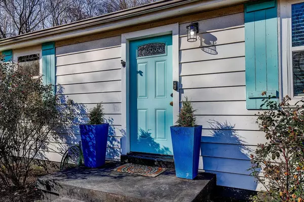 Nashville, TN 37209,907 Trice Dr