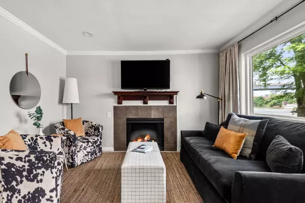 Nashville, TN 37201,1002 1st Ave #N