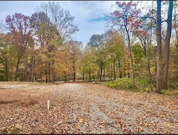 Chapmansboro, TN 37035,3048 Sweethome Rd