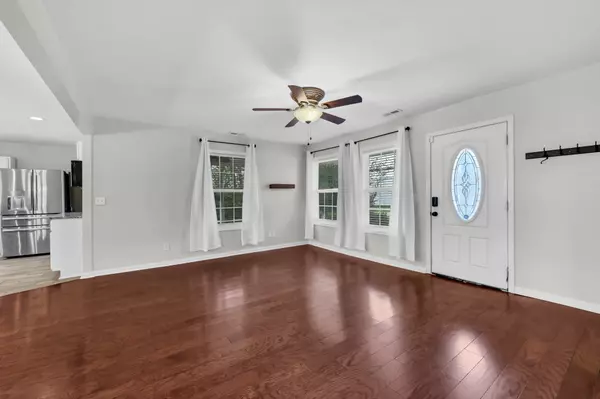 Clarksville, TN 37043,420 Thompkins Ln