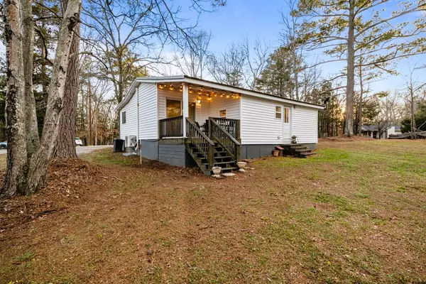 Camden, TN 38320,62 Foster Dr