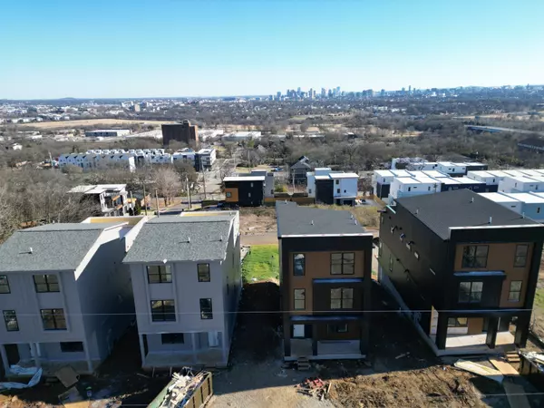 Nashville, TN 37218,2156 Summit Avenue