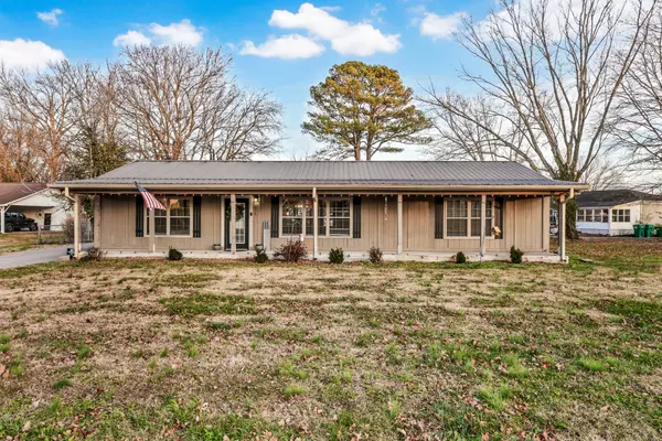 White House, TN 37188,214 Eastside Dr