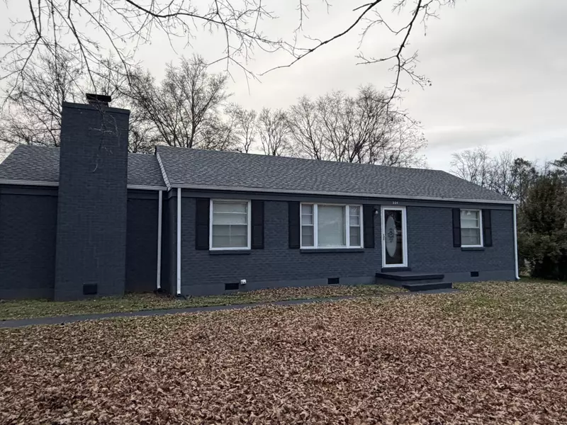 204 Sharon Cir, Columbia, TN 38401