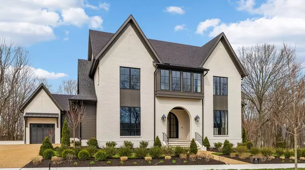 8517 Blanton Ct, College Grove, TN 37046