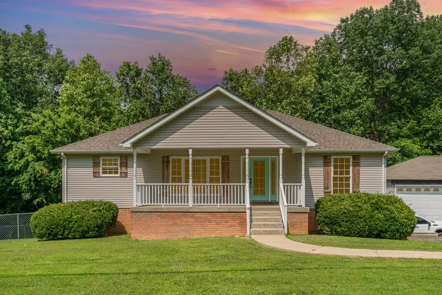 1462 Peter Pond Rd, Ashland City, TN 37015