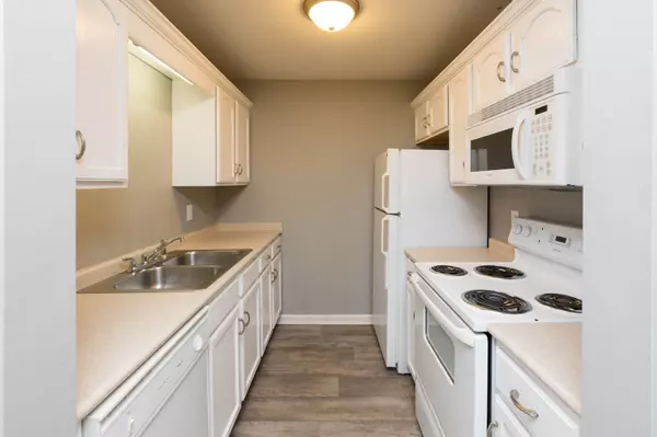 Clarksville, TN 37042,3301 Royster Lane #1007