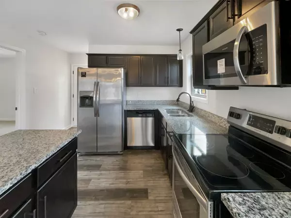 Clarksville, TN 37042,155 Waterwheel Cir