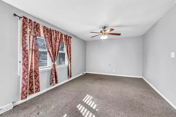 Clarksville, TN 37042,1925 Old Dover Rd