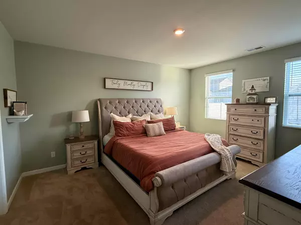 White House, TN 37188,1168 Barry Baker Ln