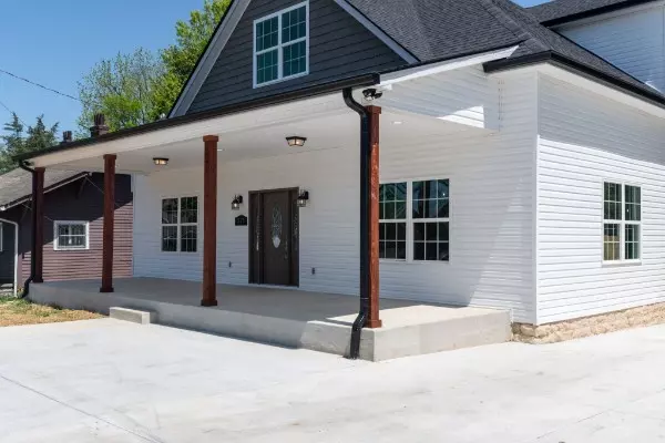 Lewisburg, TN 37091,517 2nd Ave #N