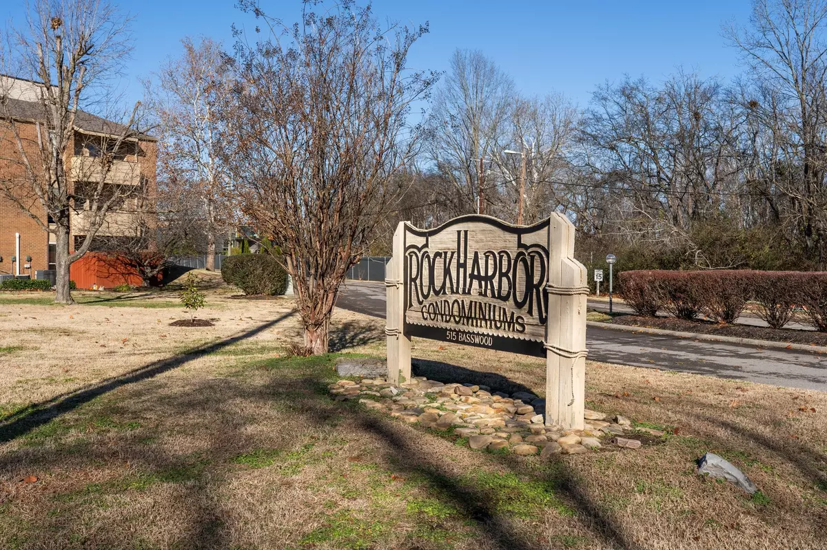 Nashville, TN 37209,515 Basswood Ave #77