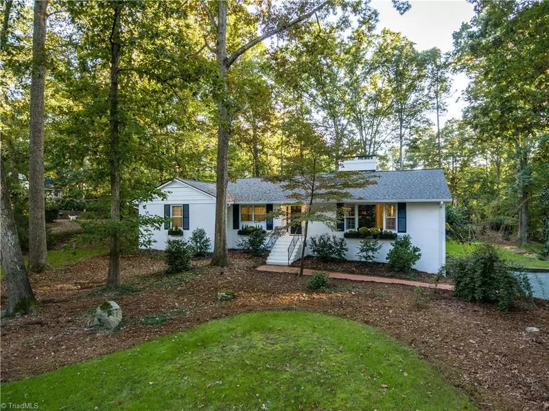 407 N Elliott RD, Chapel Hill, NC 27514