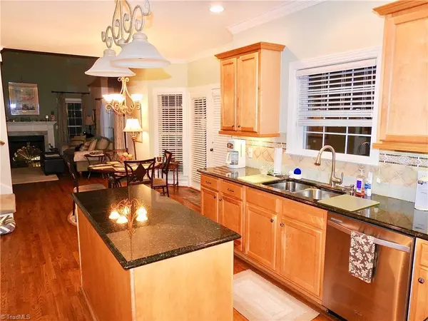 Summerfield, NC 27358,7037 Bronco LN