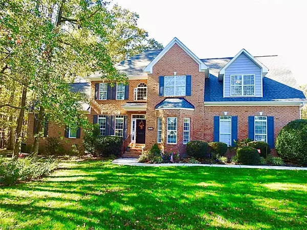 7037 Bronco LN, Summerfield, NC 27358