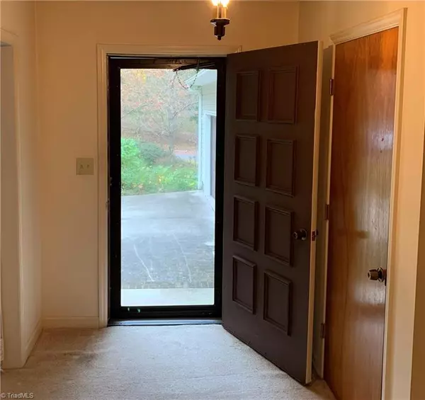 Stoneville, NC 27048,156 Woodbriar DR