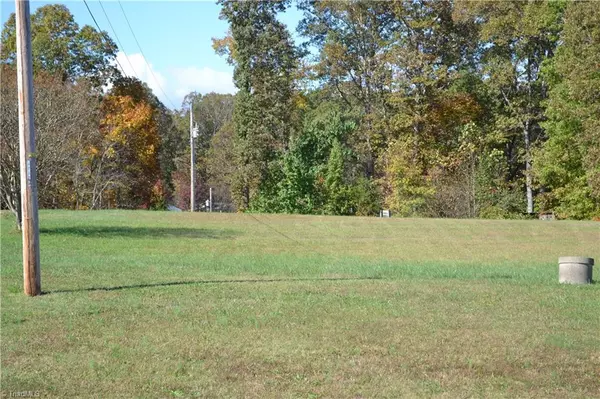 Stoneville, NC 27048,824 Whetstone Creek RD