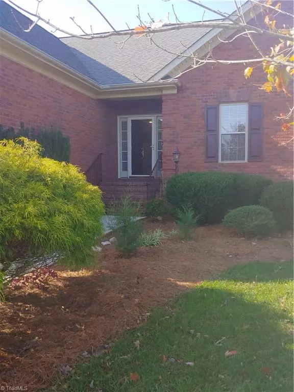 4613 Kellys TRL, Winston Salem, NC 27101