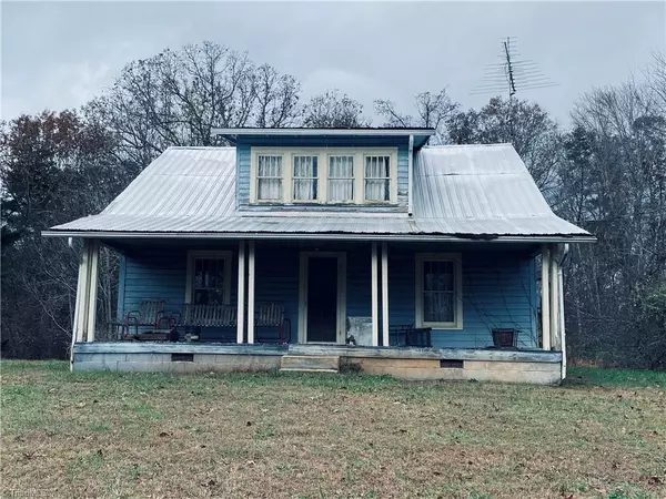 663 Mountain Valley Church RD, Millers Creek, NC 28659