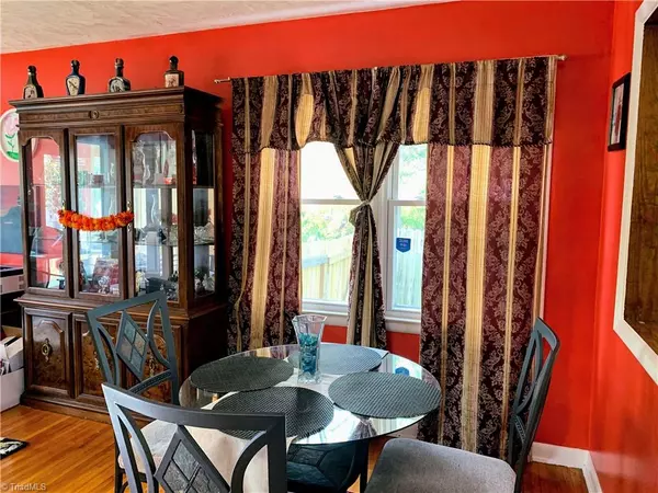 High Point, NC 27262,411 Clover DR