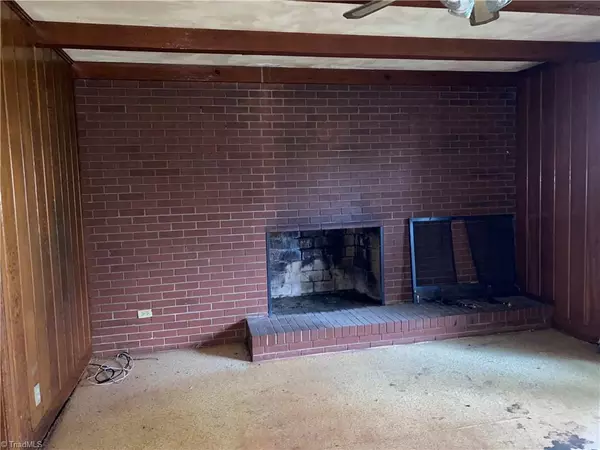 Hamptonville, NC 27020,1717 Hamptonville RD