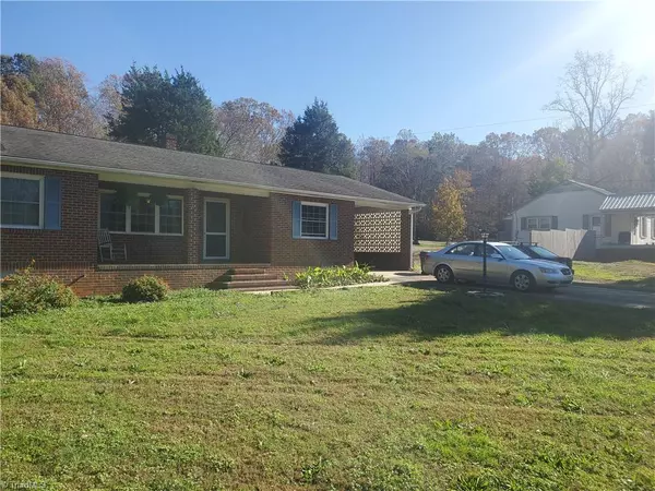 500 Andrew Hunter RD, Franklinville, NC 27248