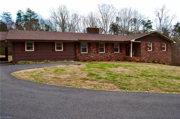 Yadkinville, NC 27055,1133 Boulder RD