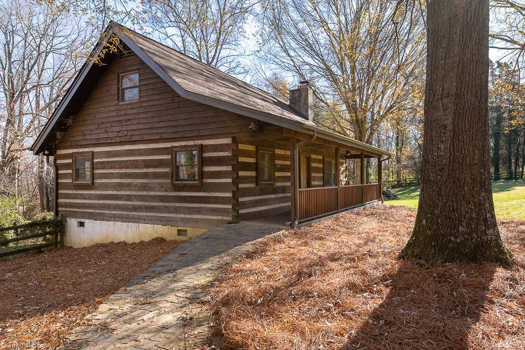 673 Beeson RD, Kernersville, NC 27284