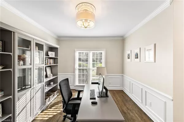 Winston Salem, NC 27106,3509 Summerfield LN