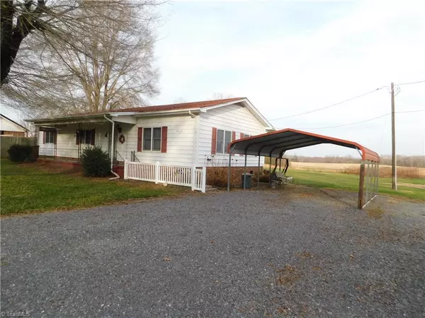 3312 Rockford RD, Boonville, NC 27011